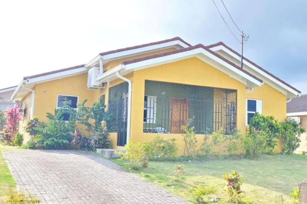 Cozy Island Getaway In Saint Ann'S Villa Mammee Bay